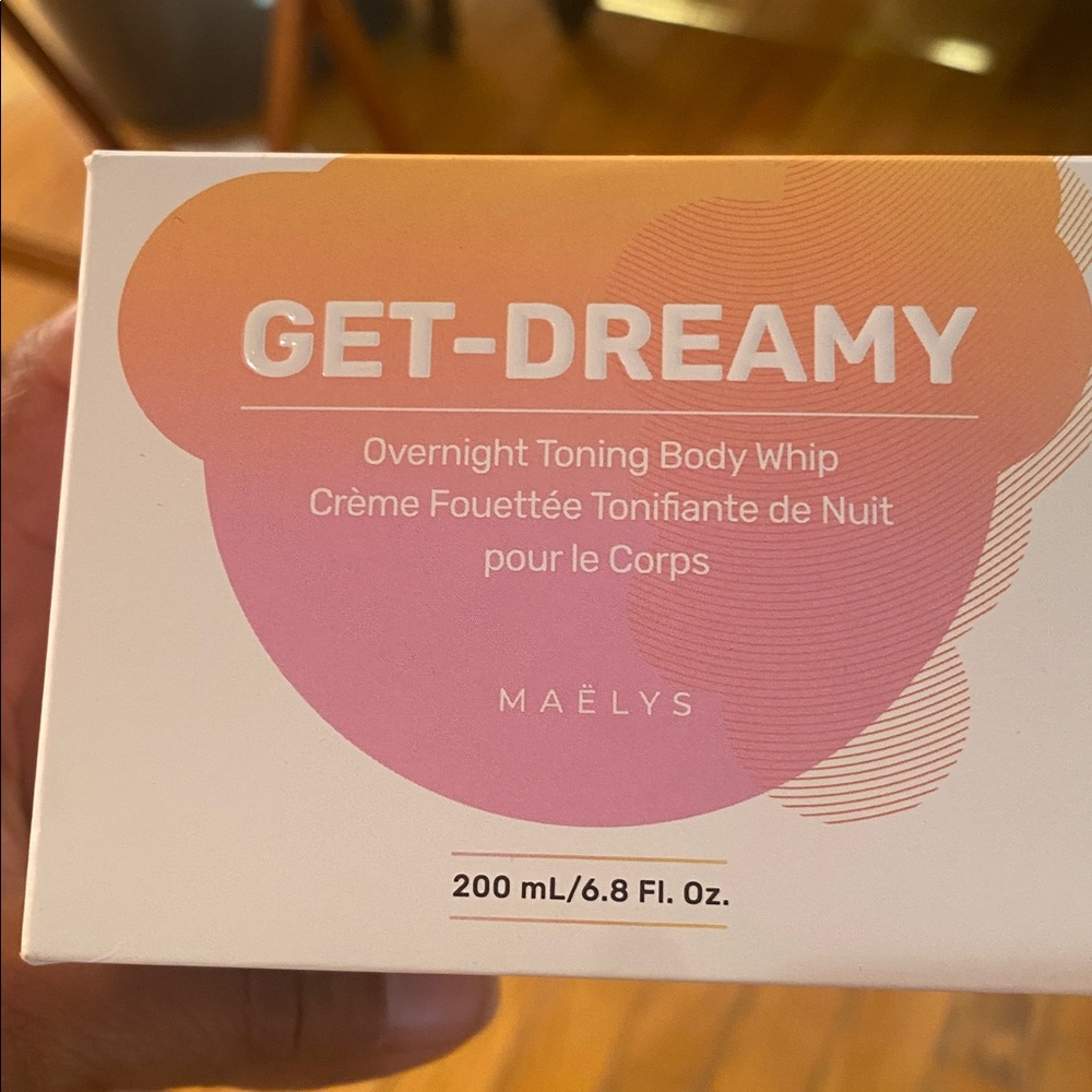 MAËLYS Get-Dreamy Purple Skincare Toner
6.8 ounces - Picture 6 of 7
